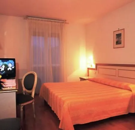 Park Venezia 3*